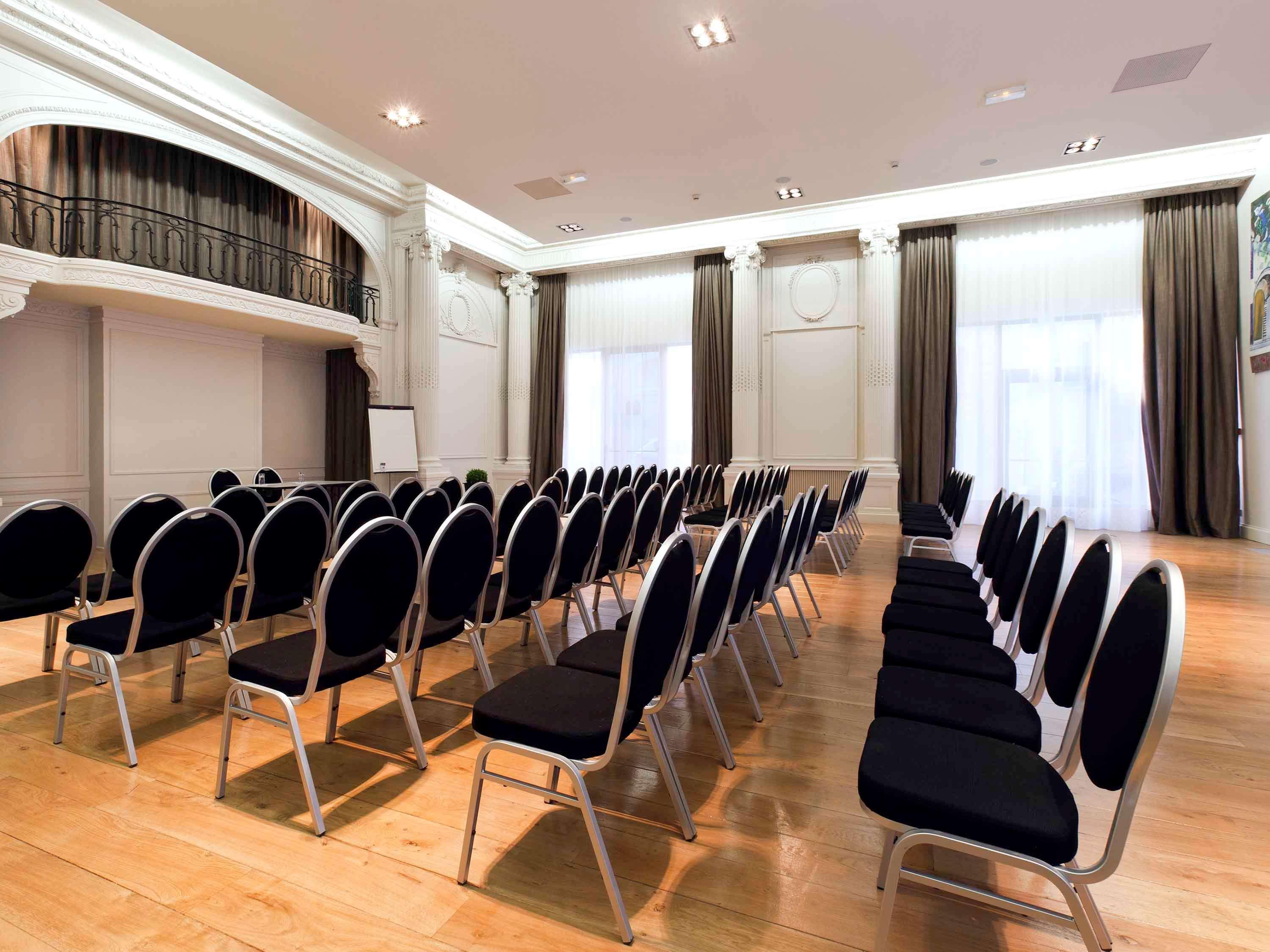 Mercure Lille Roubaix Grand Hotel Buitenkant foto