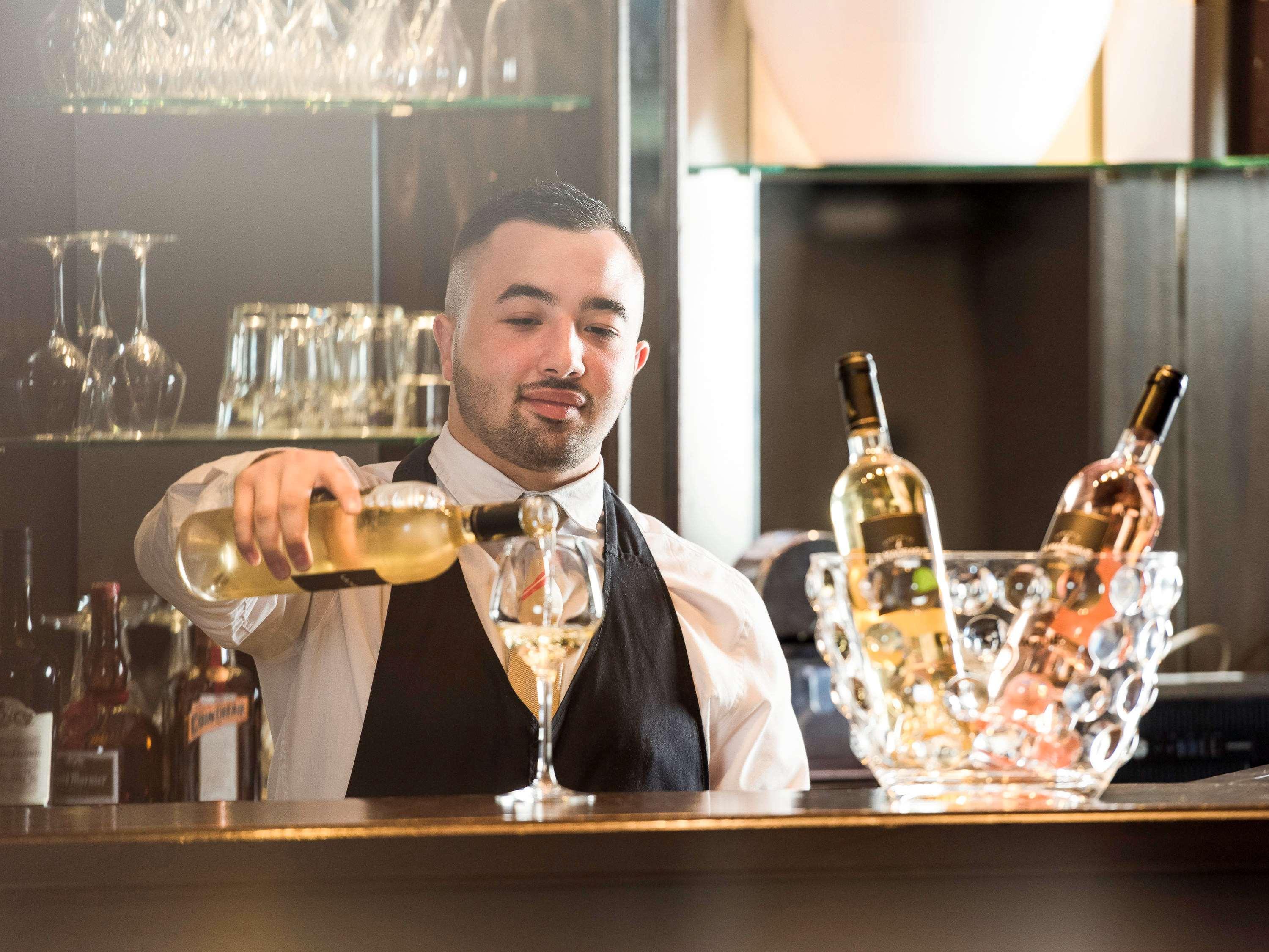 Mercure Lille Roubaix Grand Hotel Buitenkant foto
