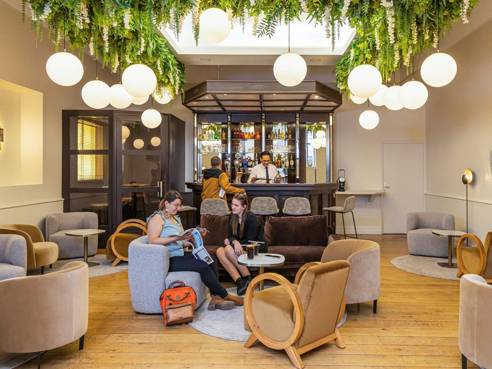 Mercure Lille Roubaix Grand Hotel Buitenkant foto