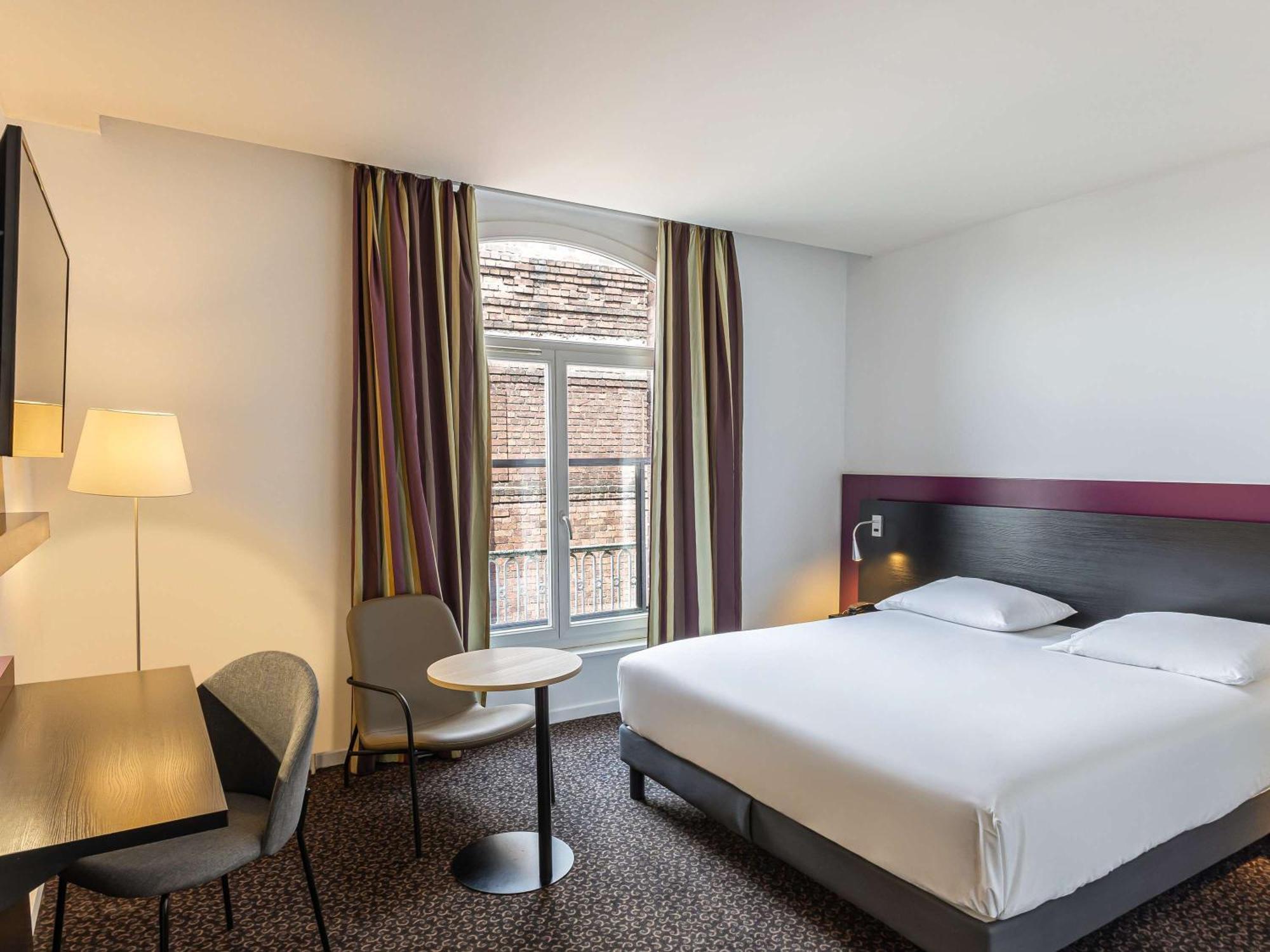 Mercure Lille Roubaix Grand Hotel Buitenkant foto