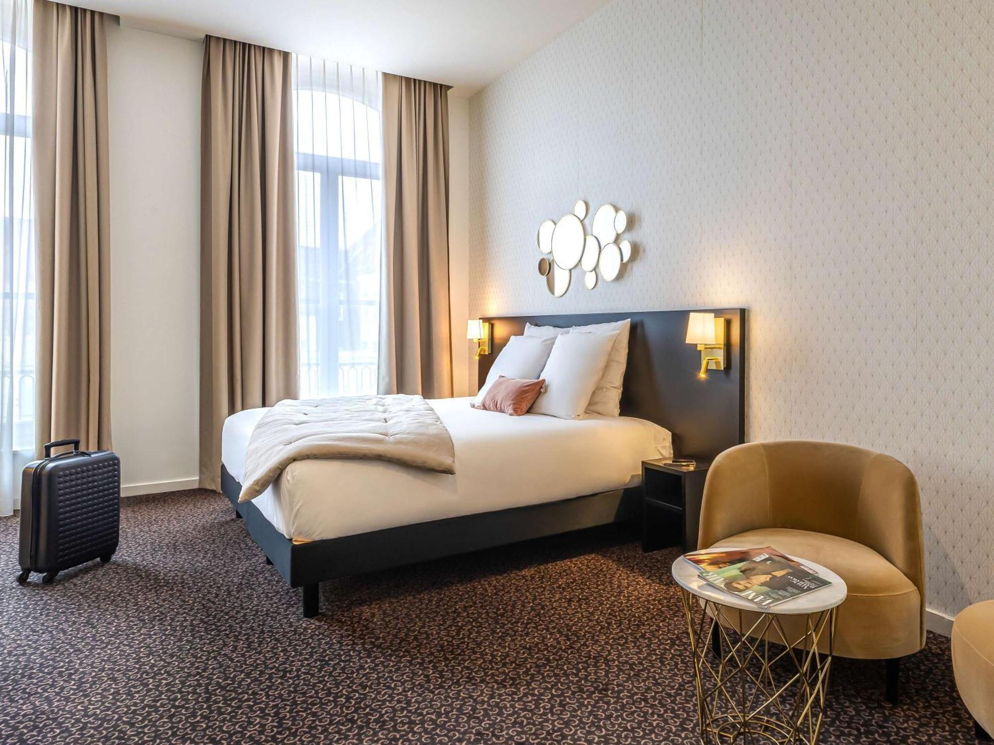 Mercure Lille Roubaix Grand Hotel Buitenkant foto