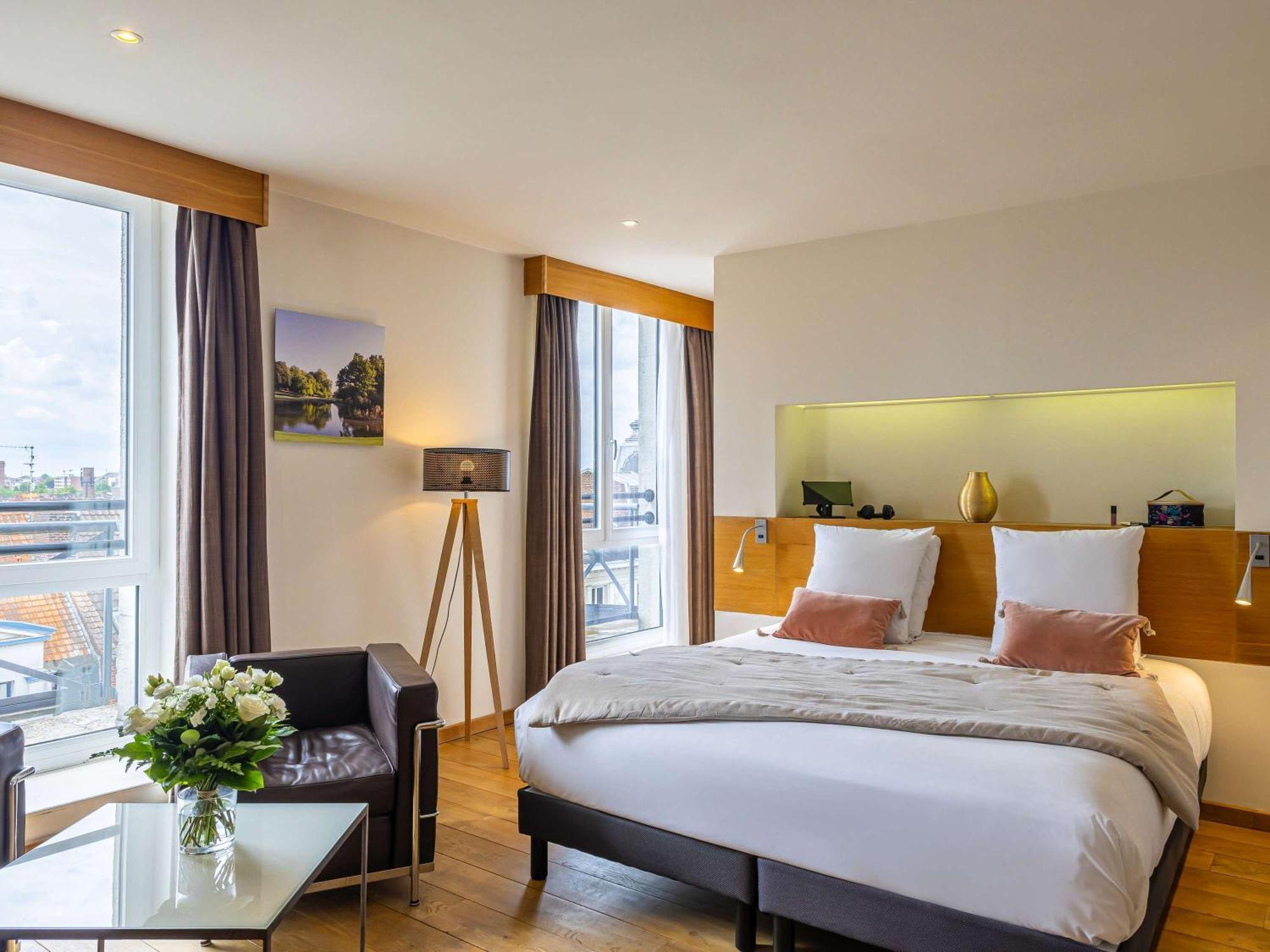 Mercure Lille Roubaix Grand Hotel Buitenkant foto