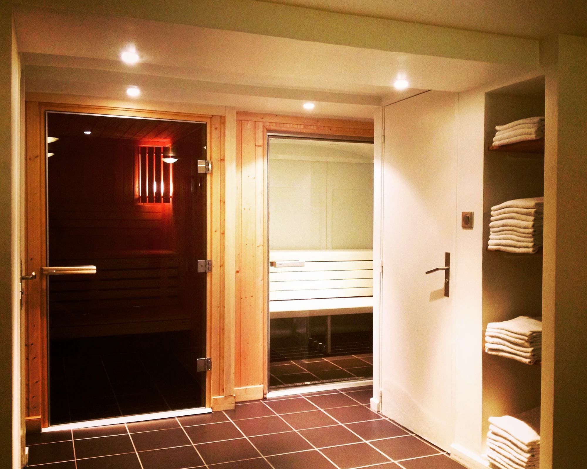Mercure Lille Roubaix Grand Hotel Buitenkant foto