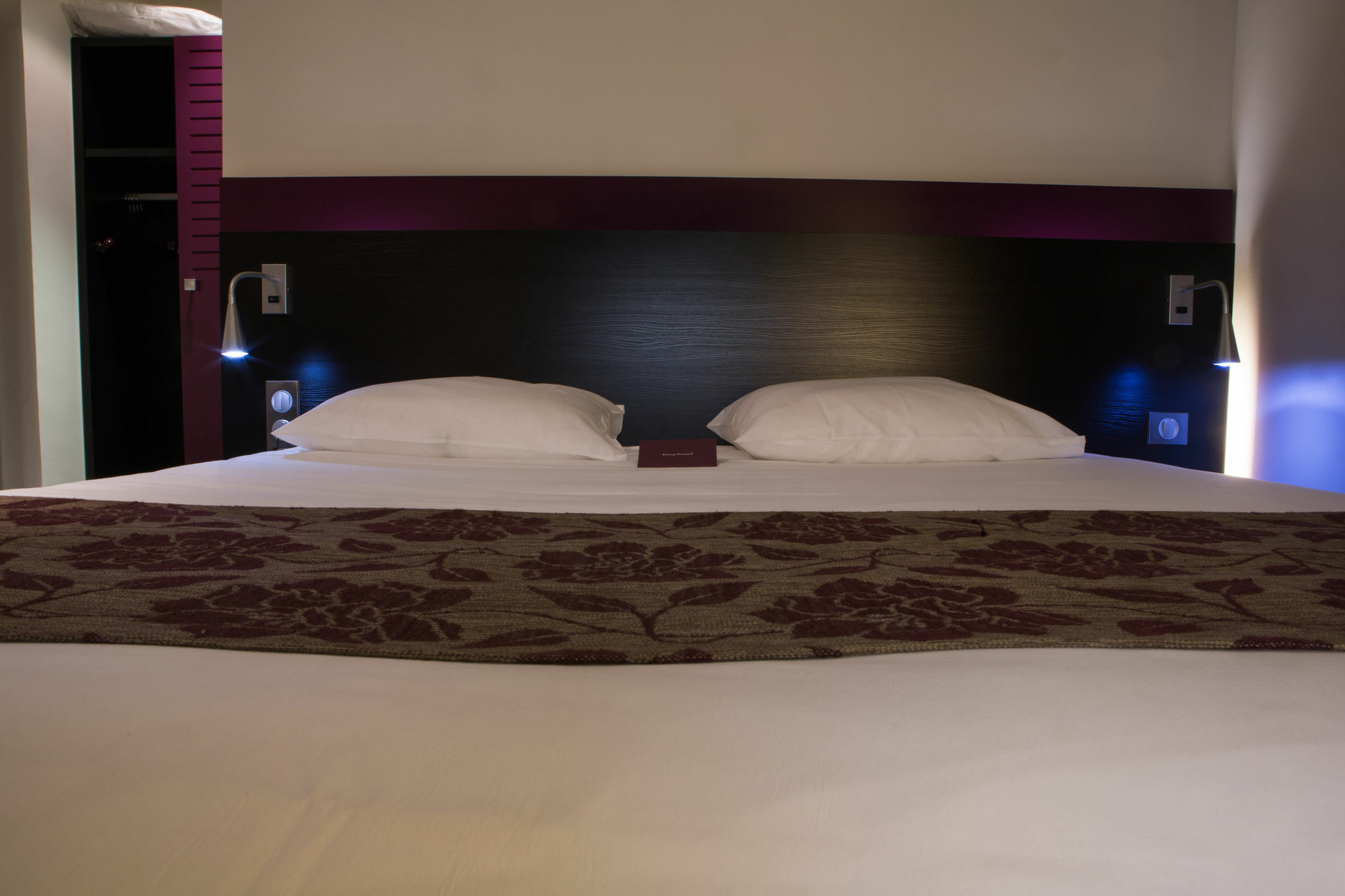 Mercure Lille Roubaix Grand Hotel Buitenkant foto