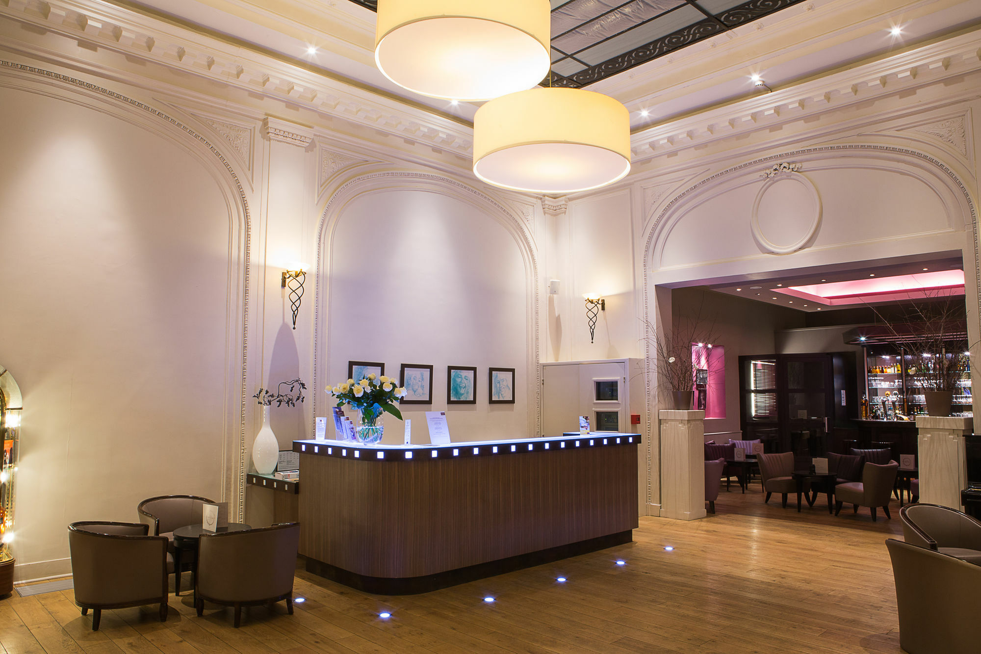 Mercure Lille Roubaix Grand Hotel Buitenkant foto